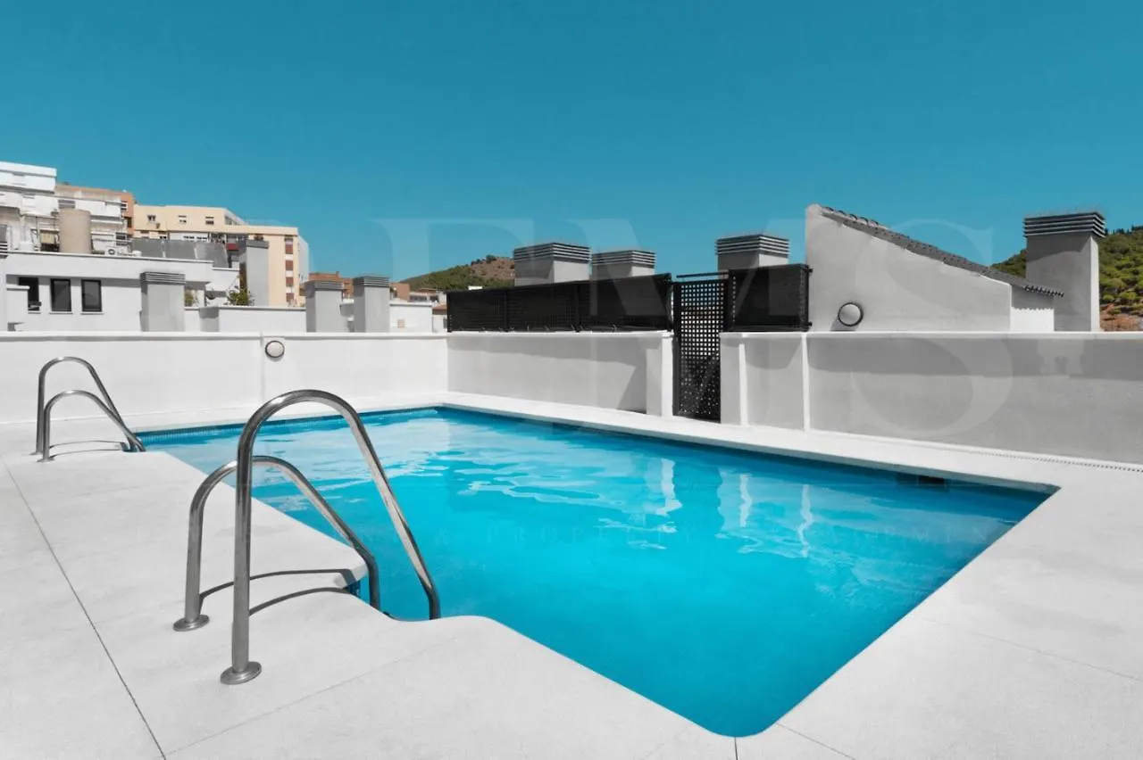 3Br Apartment With Parking And Patio In The Center By Rems Malaga
