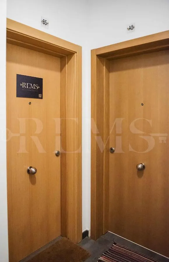3Br Apartment With Parking And Patio In The Center By Rems Malaga